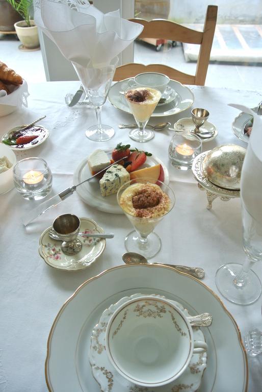 Bed & Breakfast Azee 4*